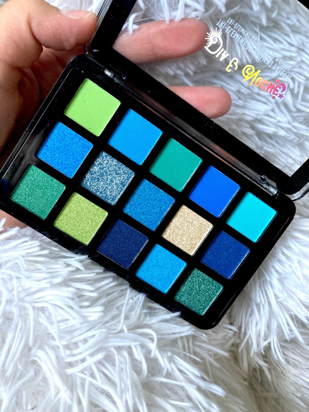 J•Cat - Eyeshadow Palette - Picture 4 of 6